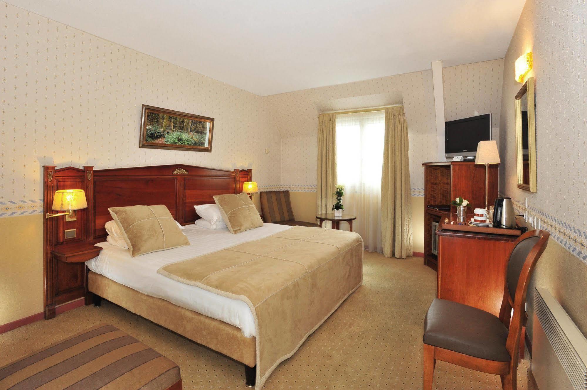 Western Le Moderne Caen
