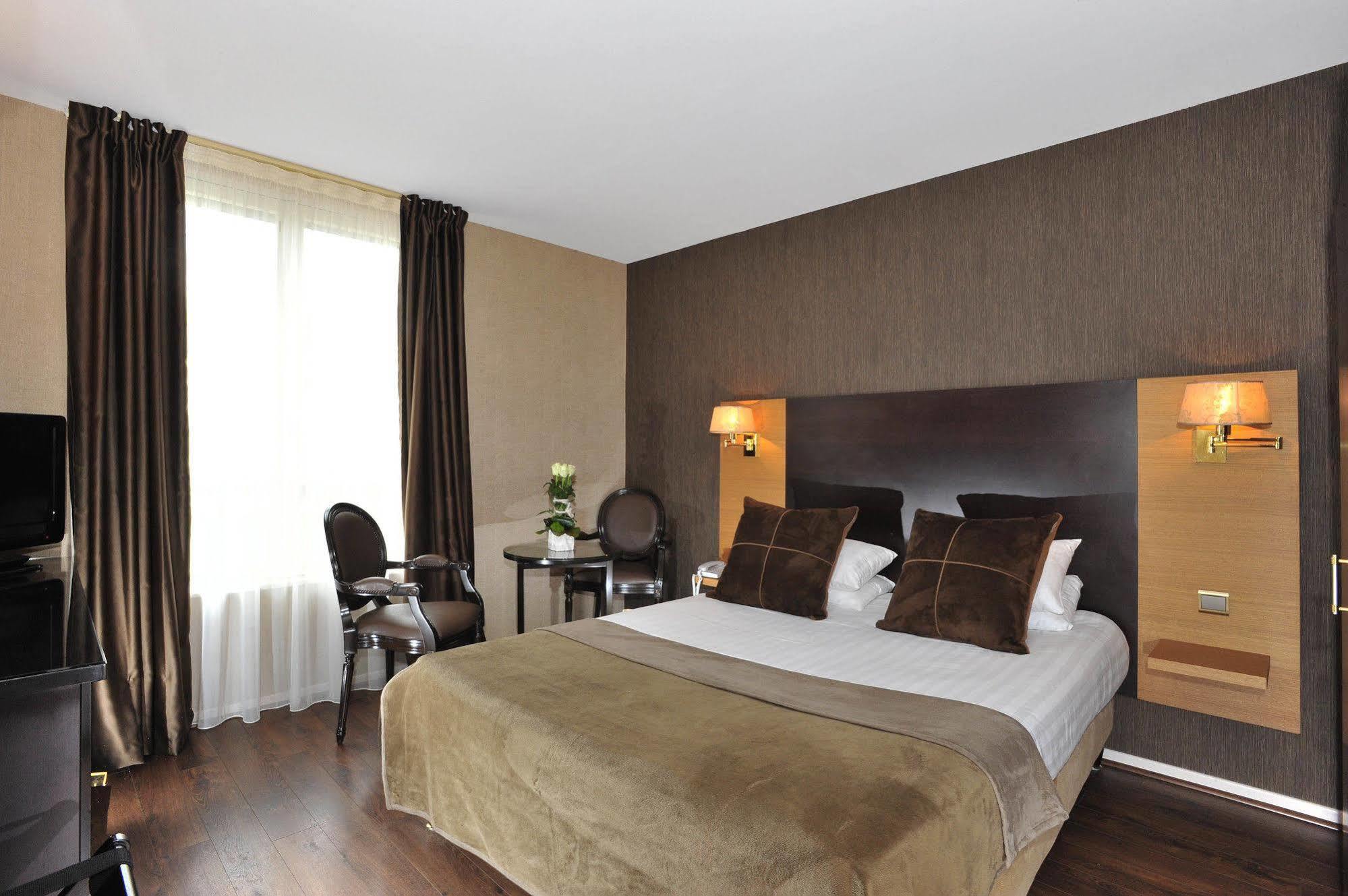 Hotel Western Le Moderne 4*
