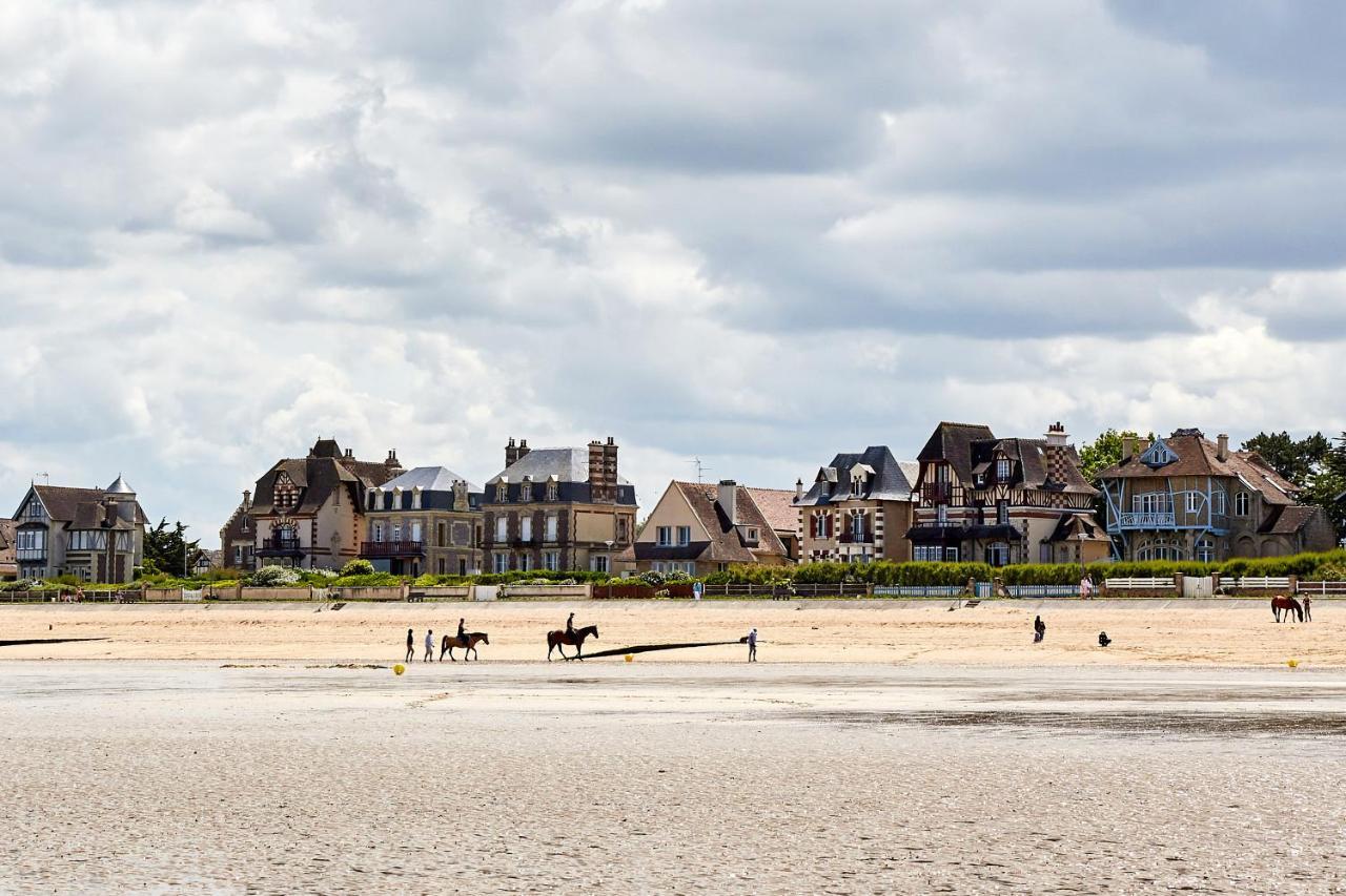 Western Le Moderne 4* Caen